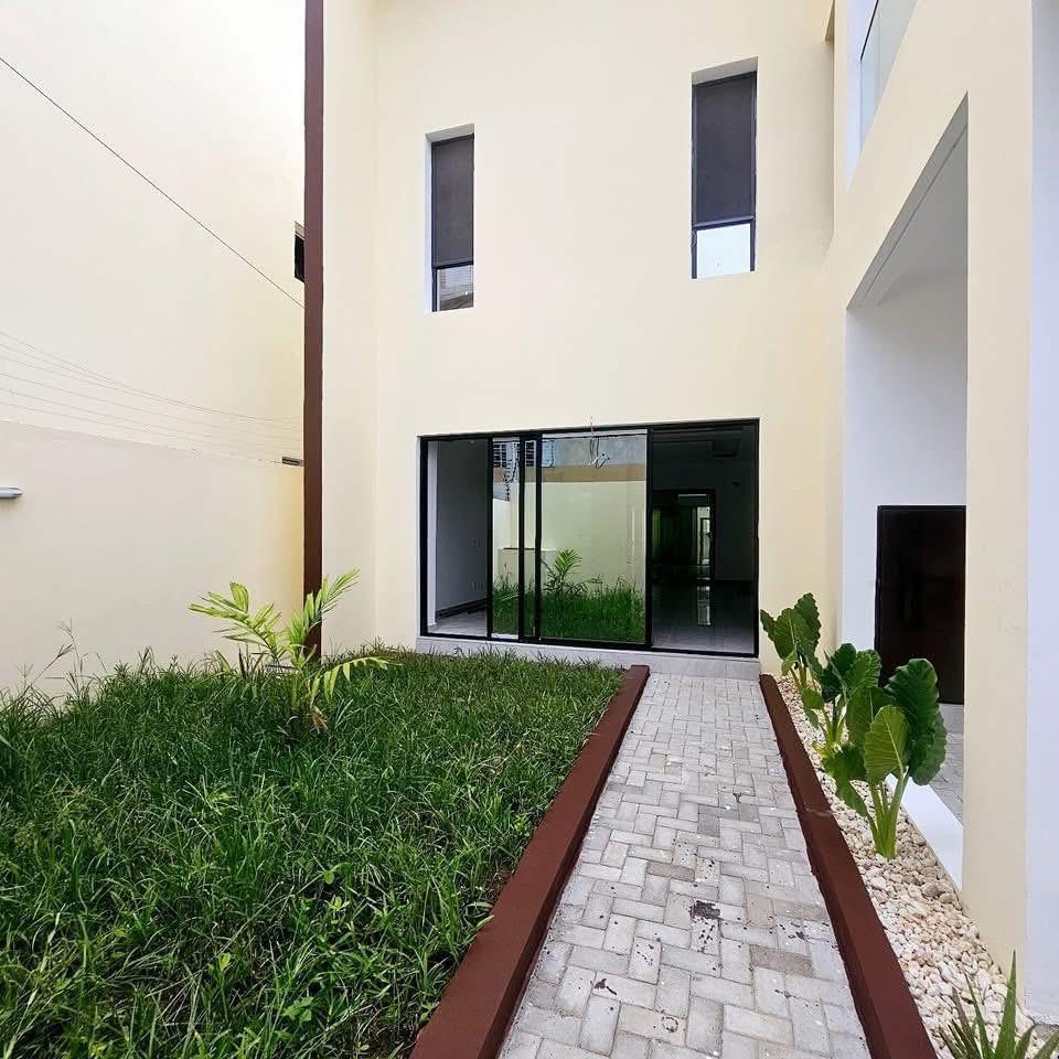Abidjan, Plateau, Hotel Tiama